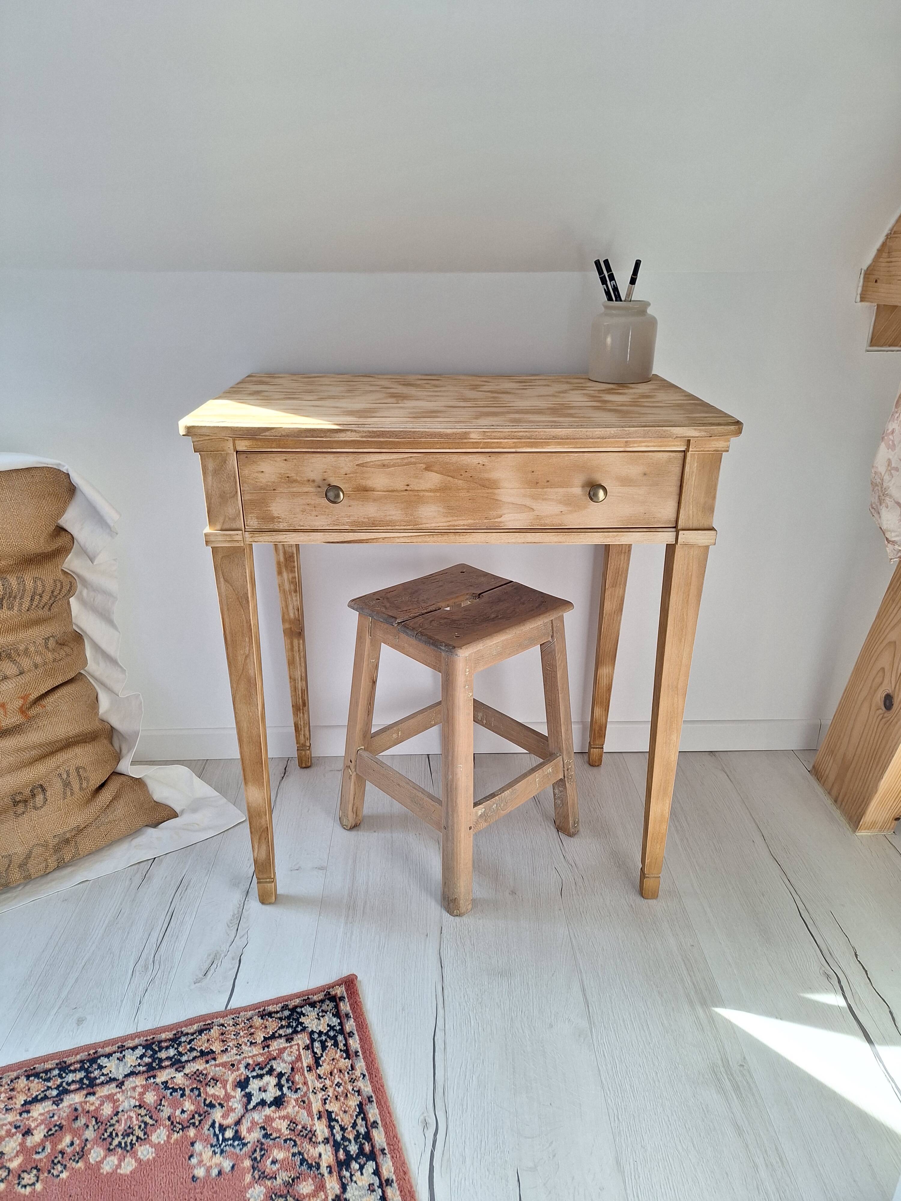 Bureau / Side table / Console in solid wood in Louis-Philippe style