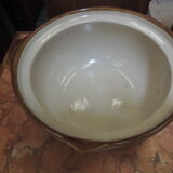 Round sandstone tureen with spout