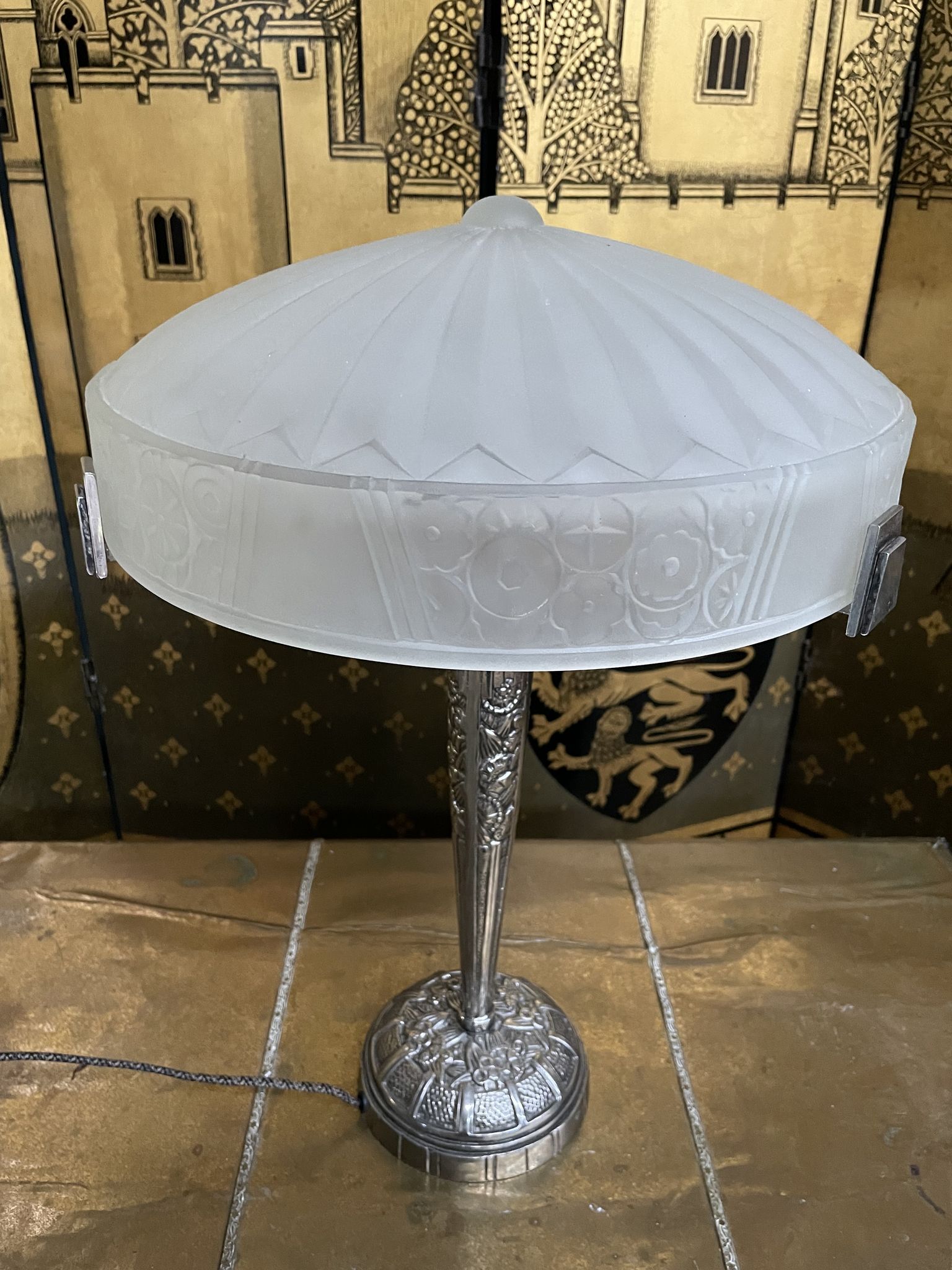 Art deco period lamp in chrome-plated steel