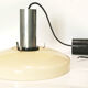 Suspension vintage avec abat-jour en verre opalin beige années 60-70
