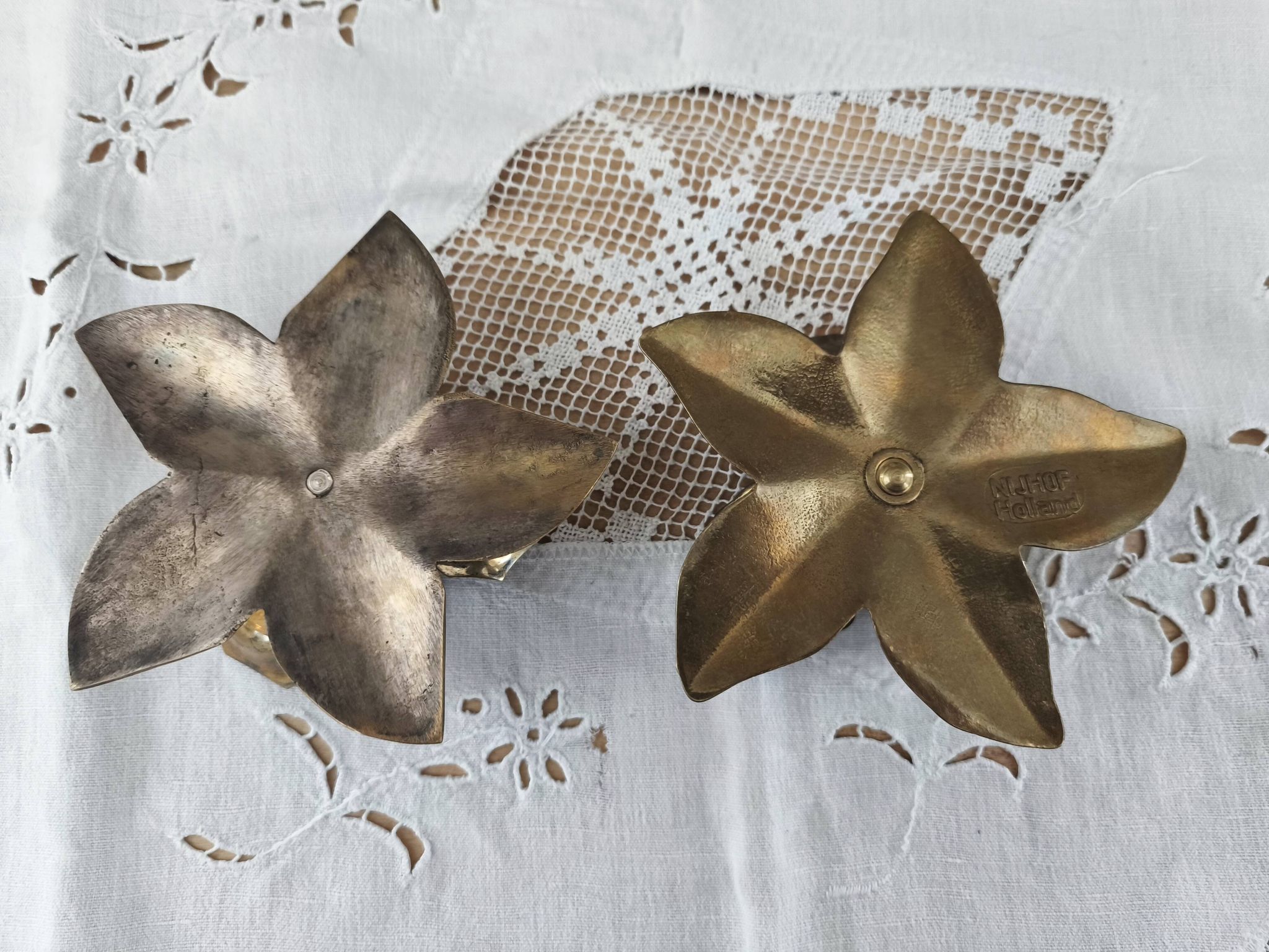 Set of 2 vintage brass flower candle holders NIJHOF Holland