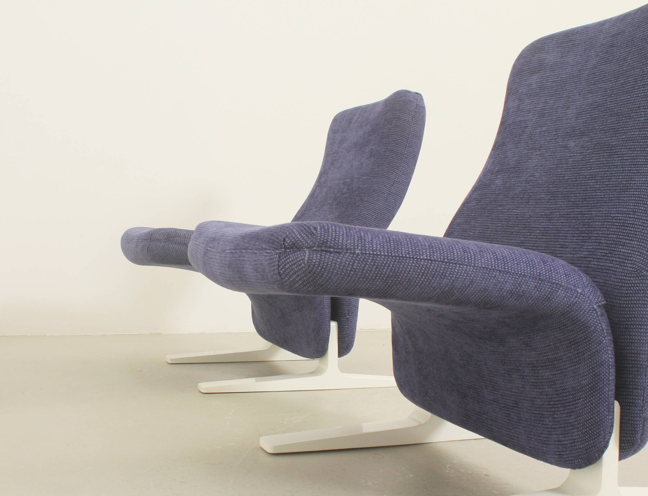 Pair of Concorde armchairs by Pierre Paulin for Artifort, 1966