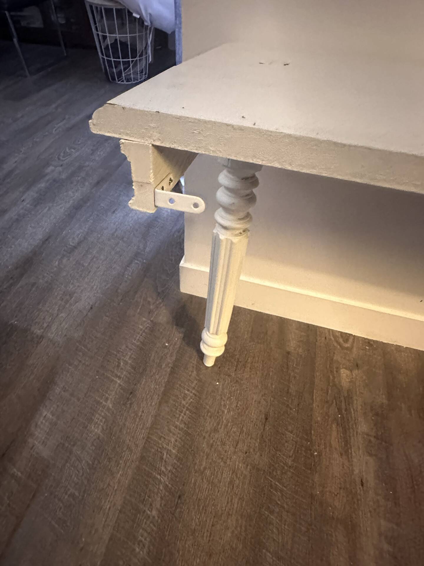 White console boys