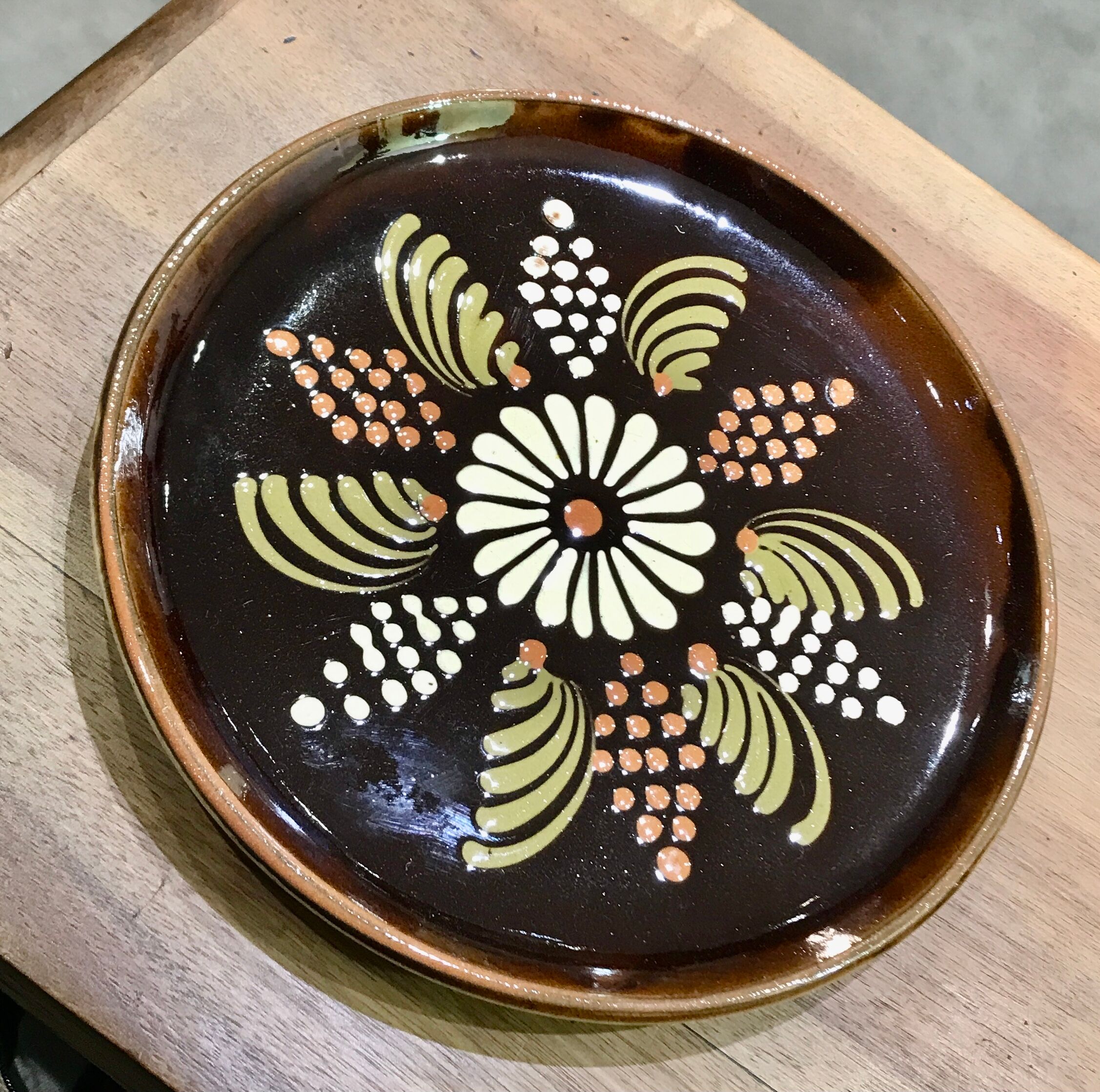 Plate presentation sandstone of Alsace