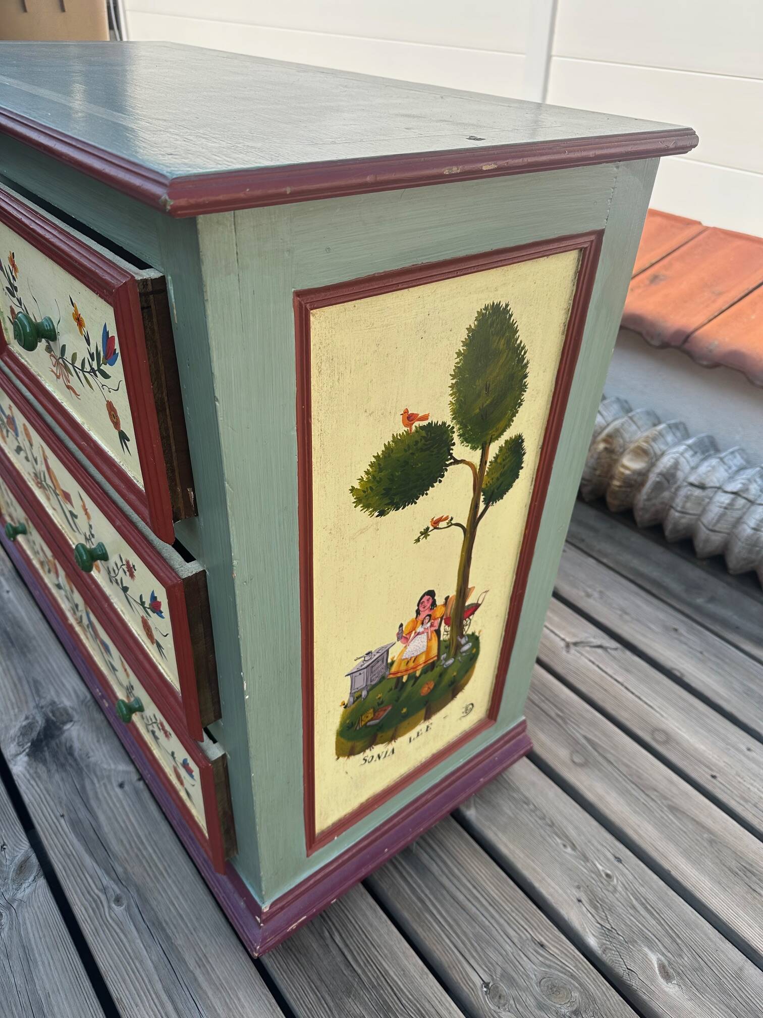 Hand painted chest of drawers