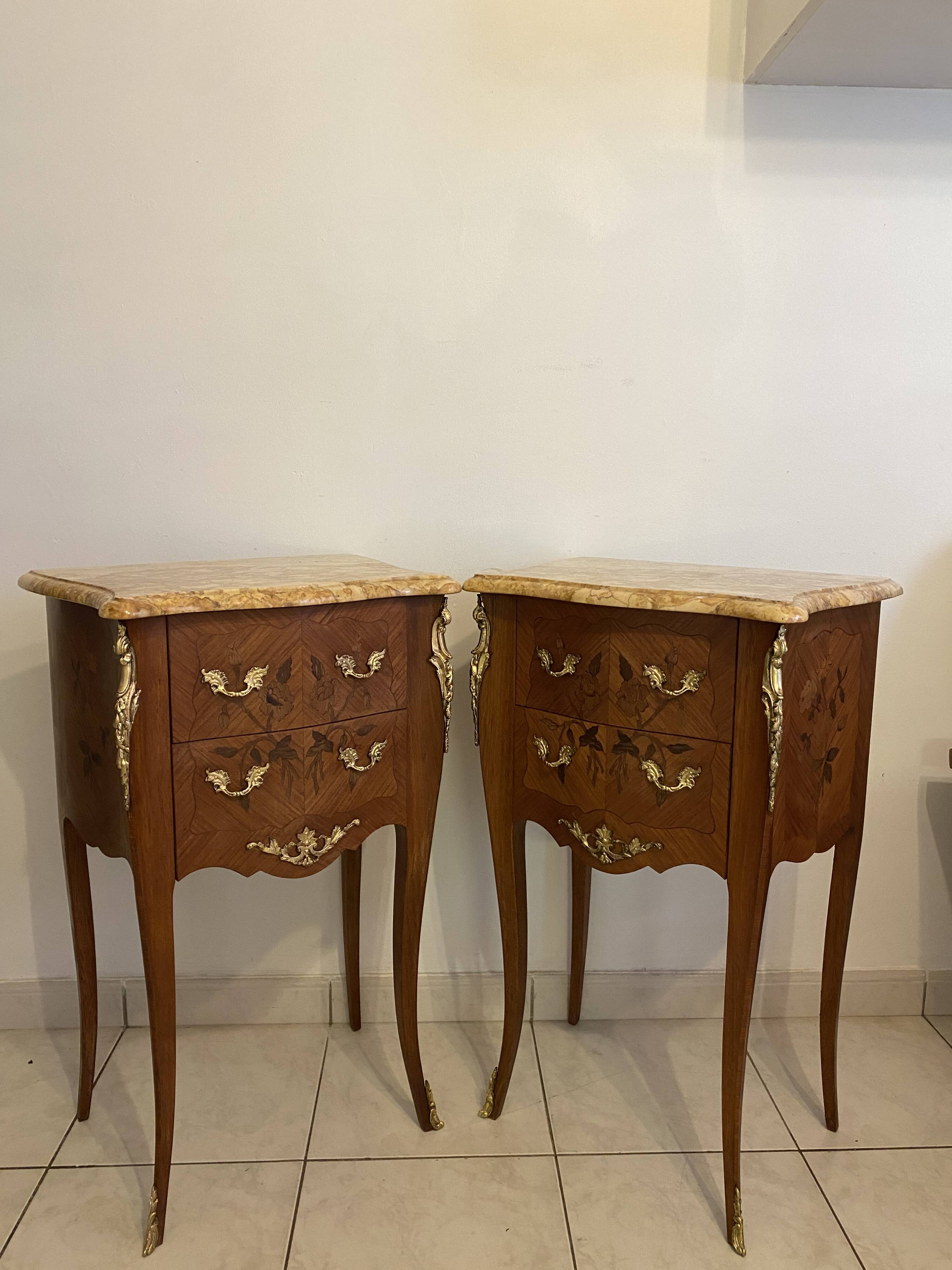 Chevets style Louis XV