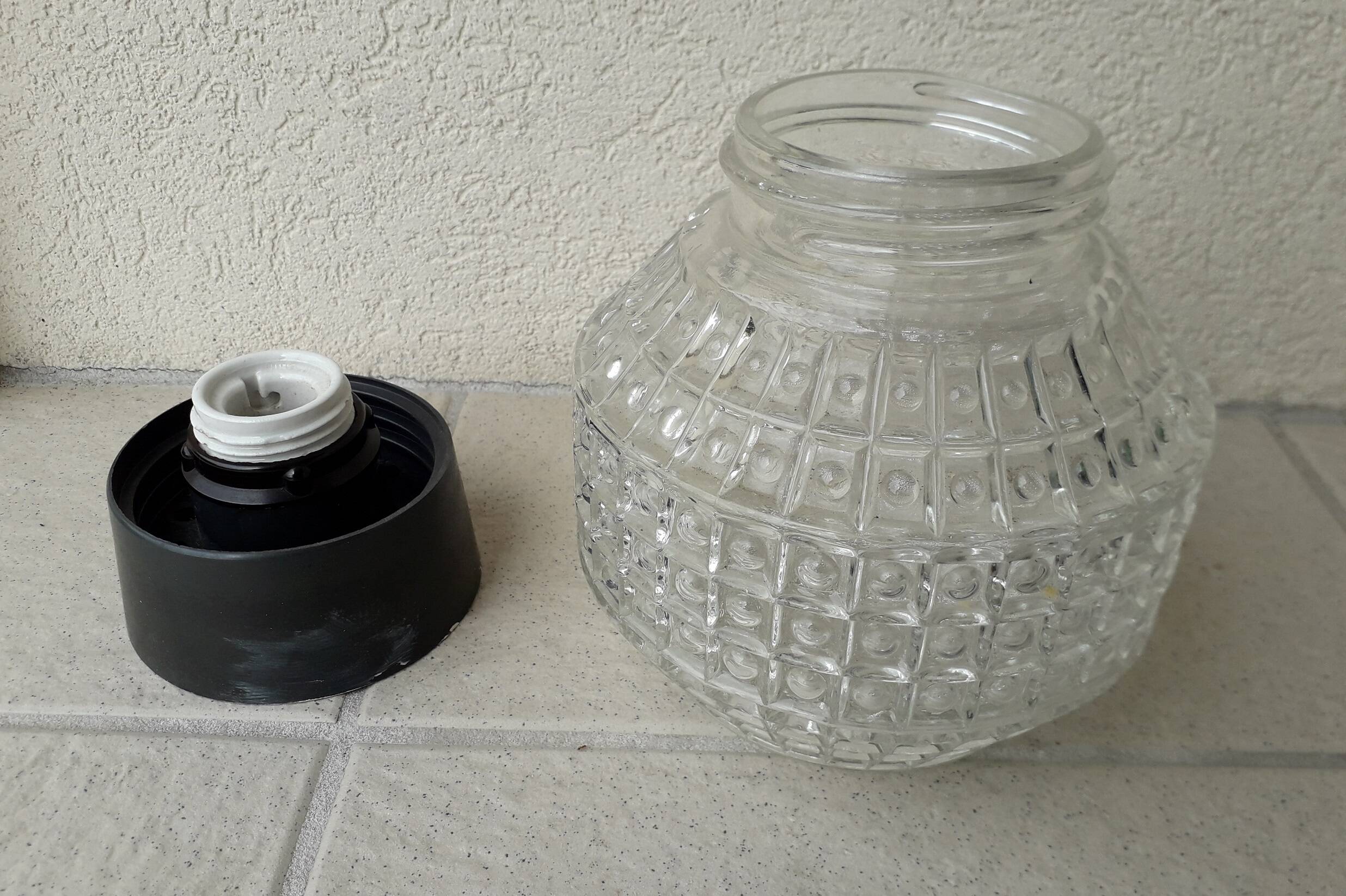 Ceiling or wall light