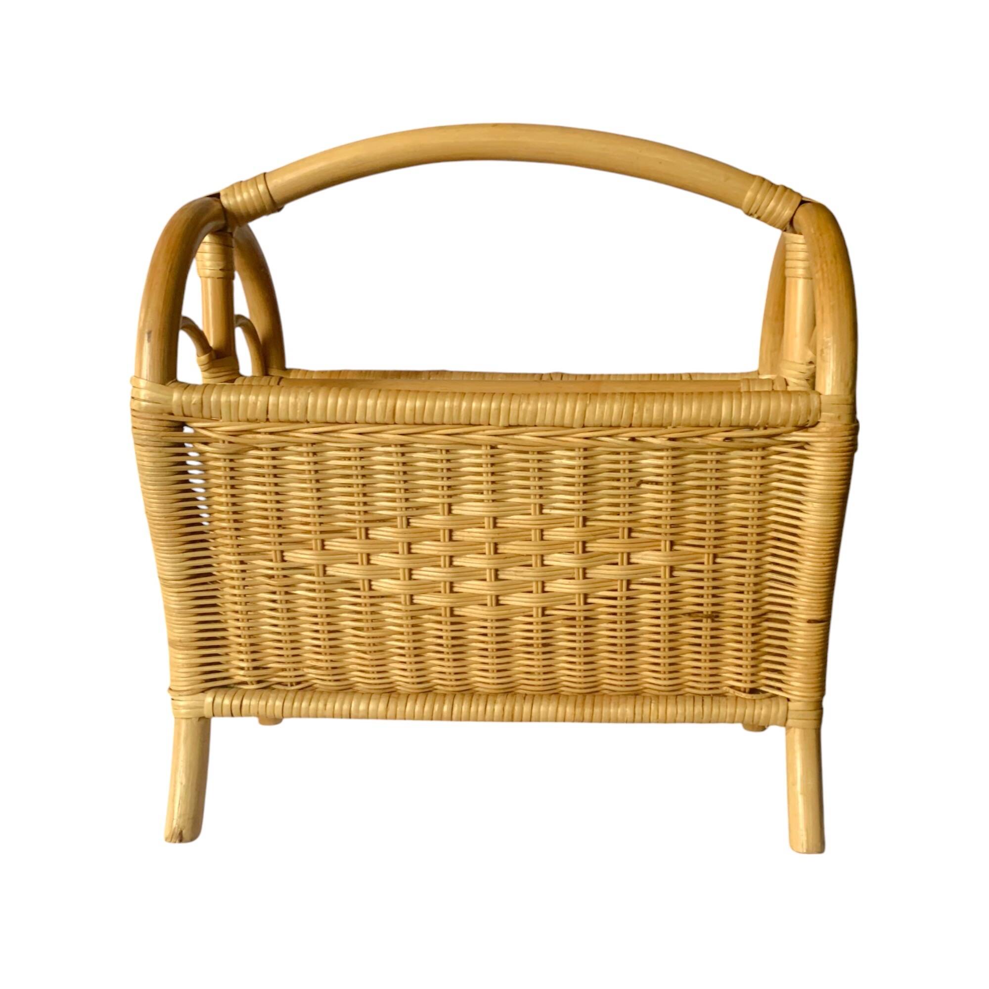 Porte-revue vintage en osier et bambou