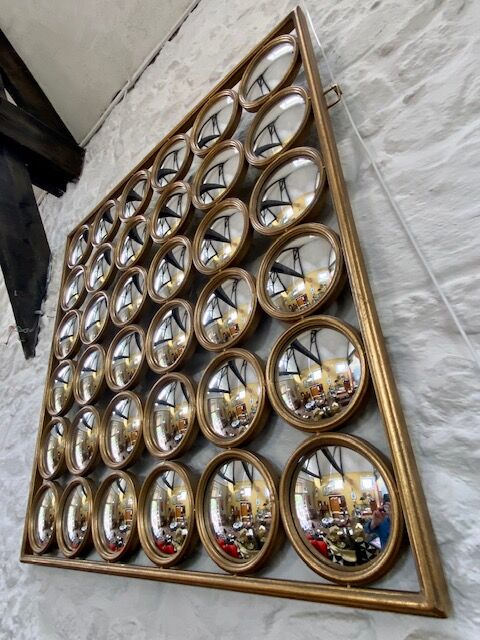 Italian mirror "witches"