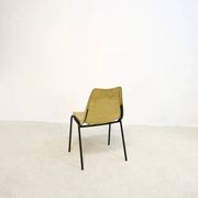 Chaise vintage empilable moulée de Hiller Allemagne