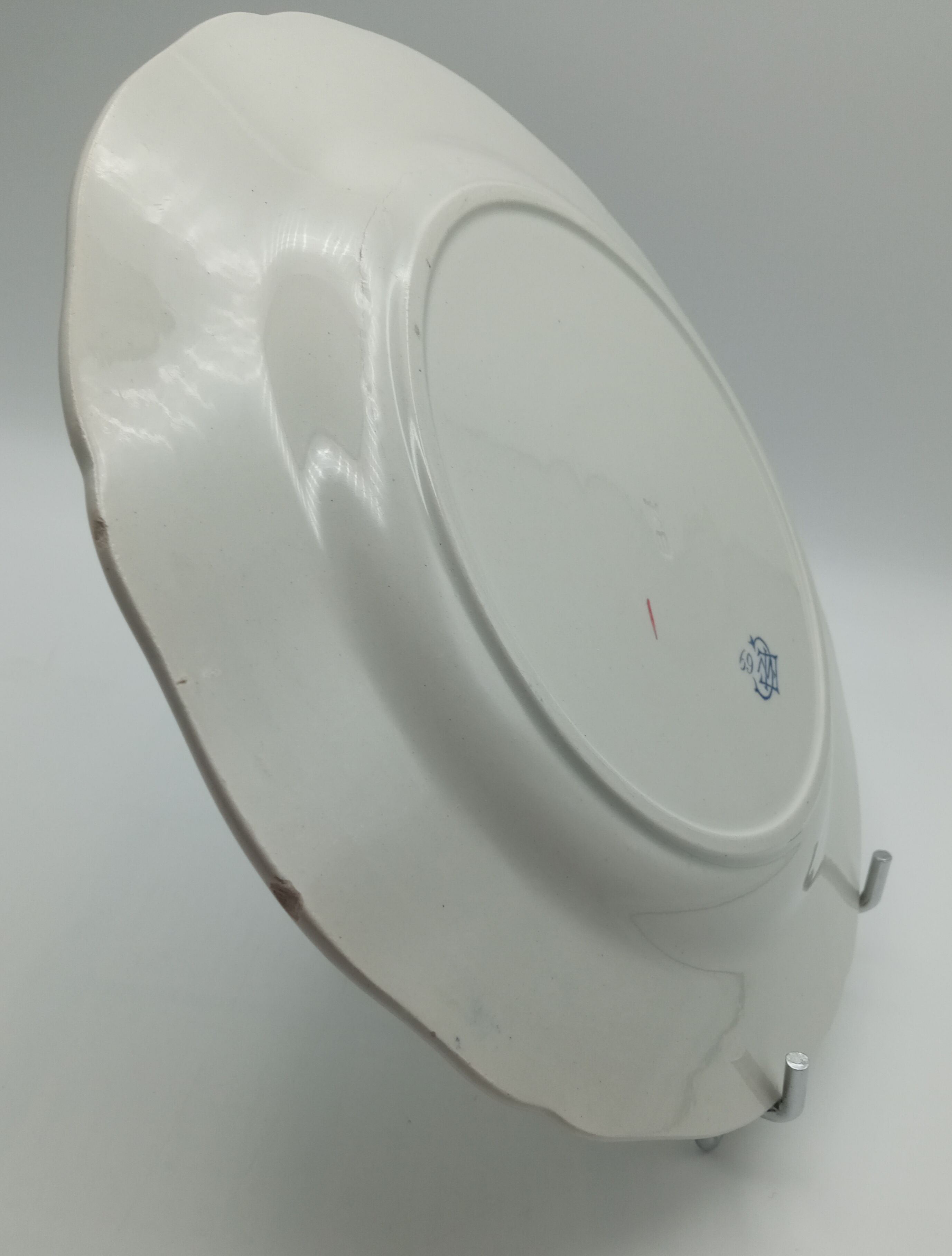 Plates in Gien earthenware
