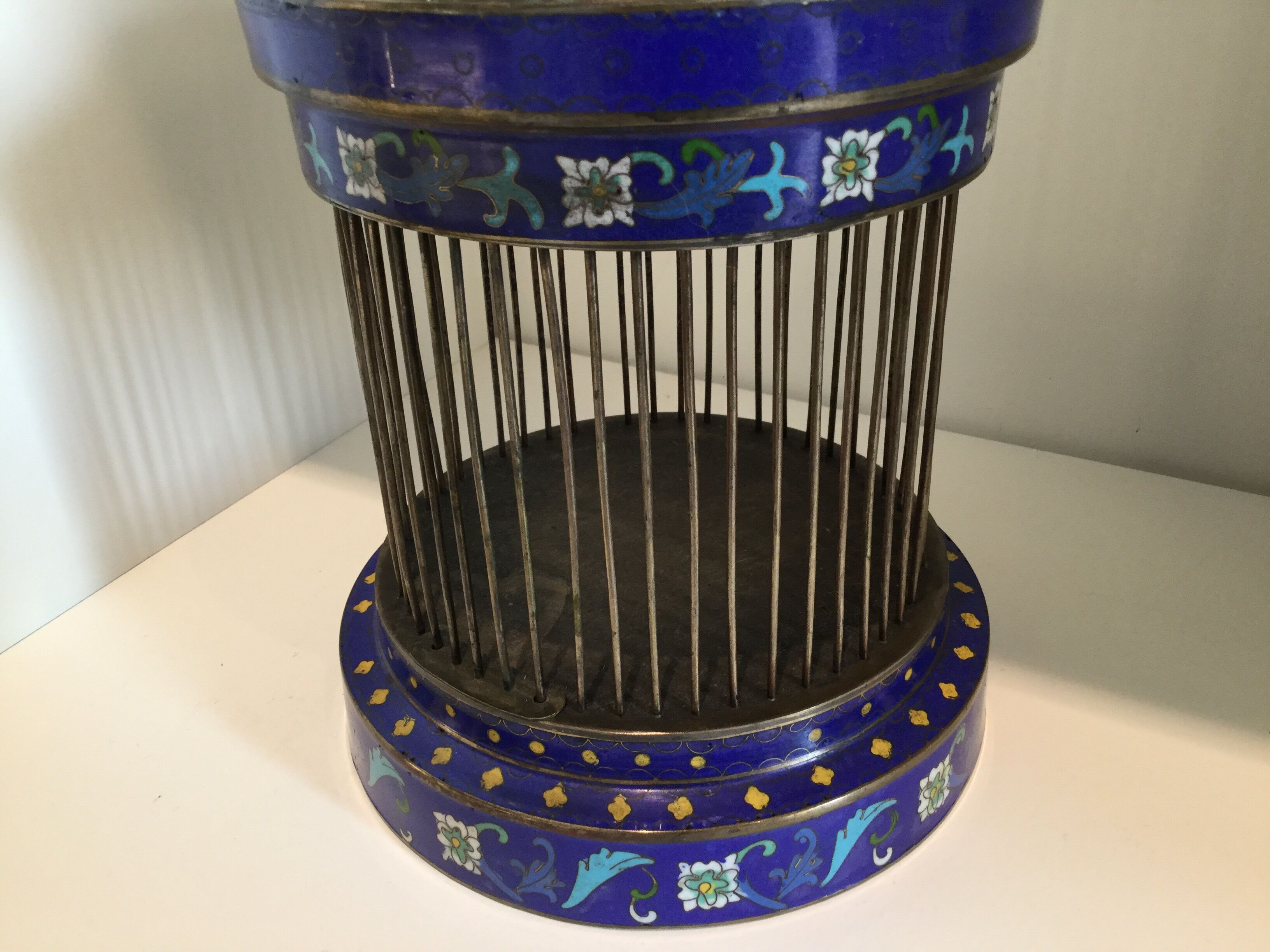 Locust cage