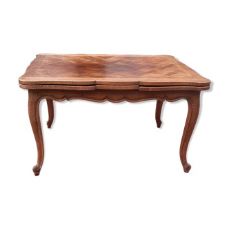 Vintage extendable table