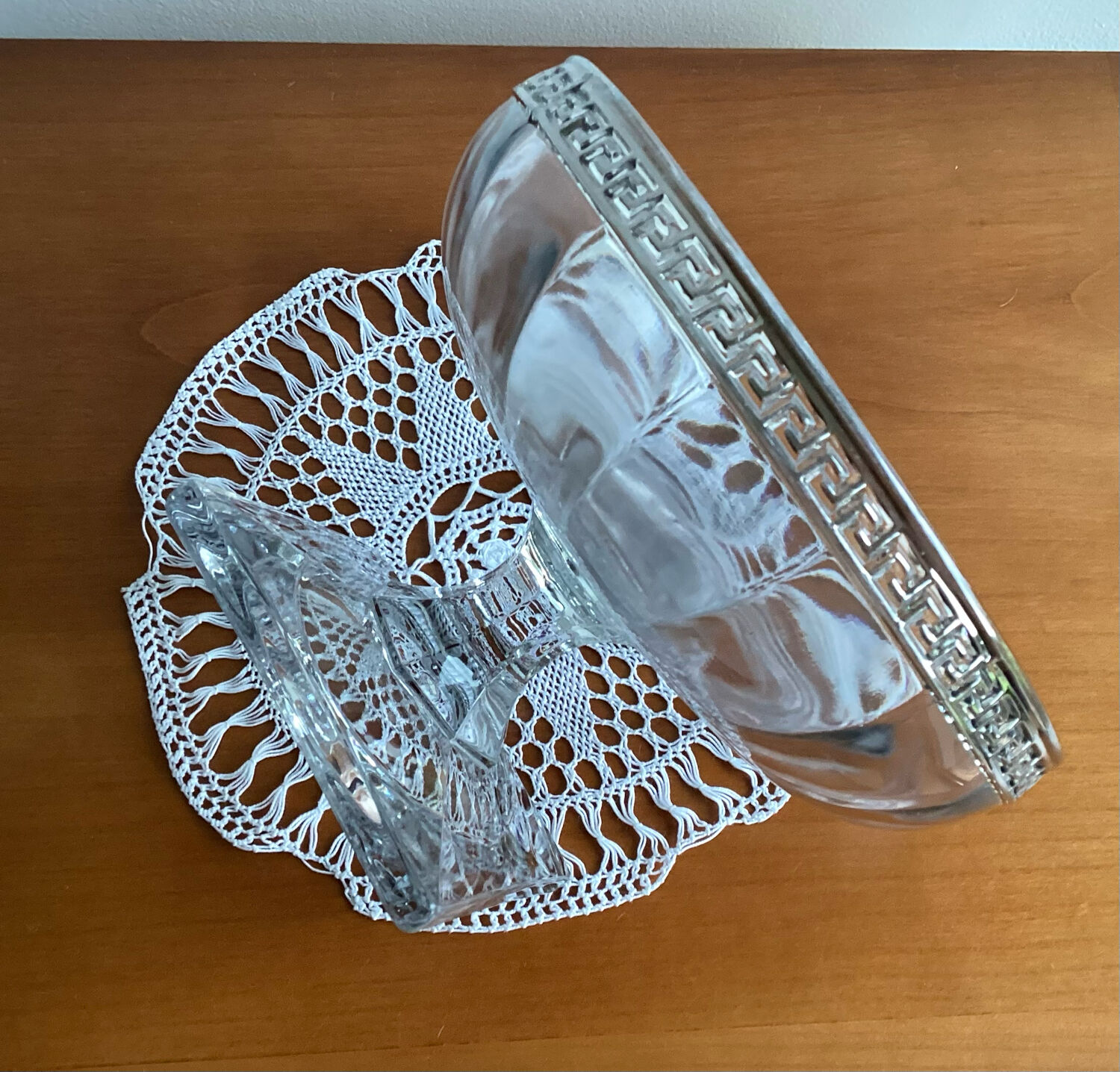 Standing cut square glass base