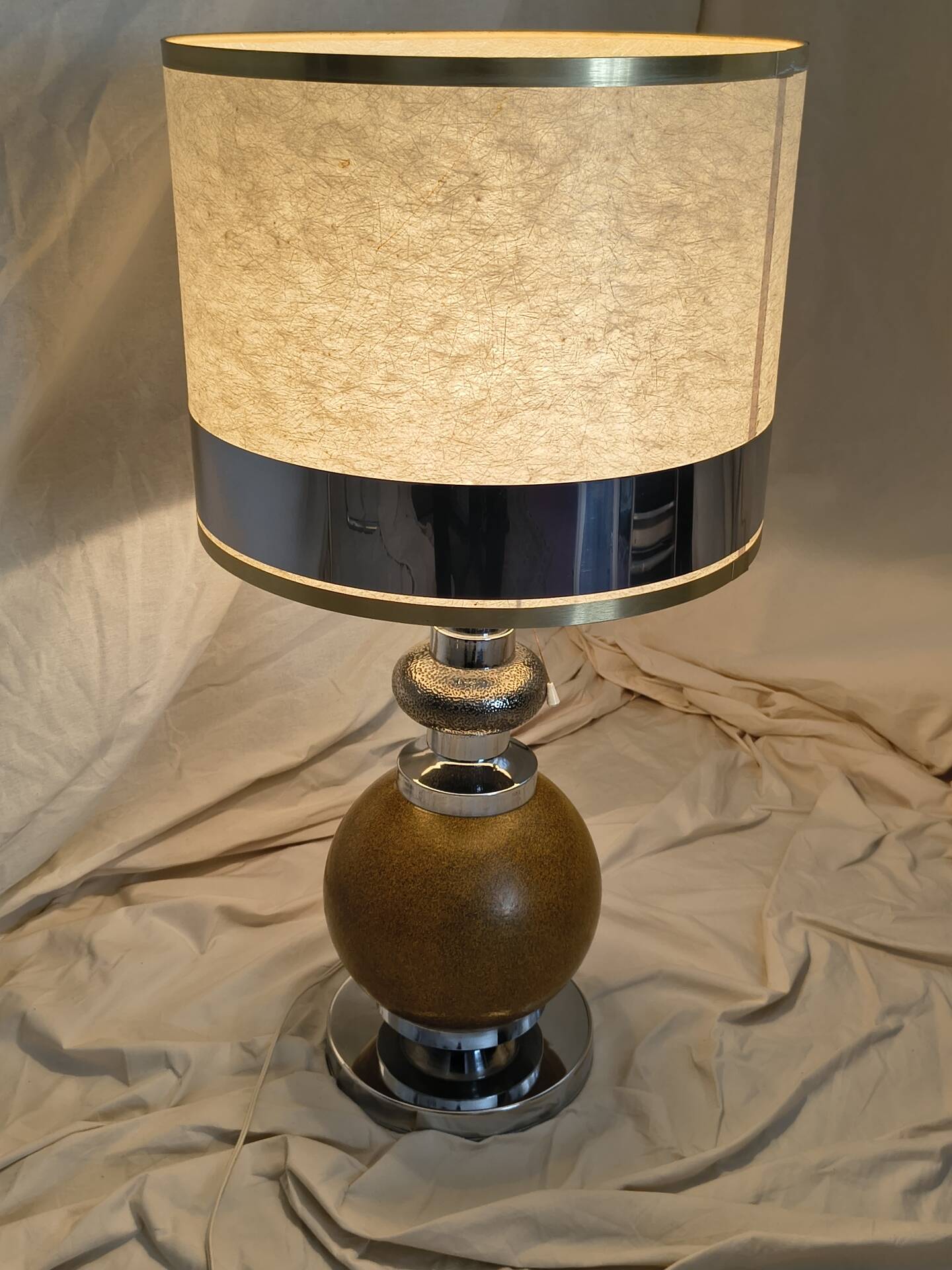 Vintage 1970 metal and ceramic lamp