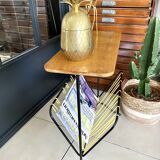 Vintage scoubidou tablet magazine holder