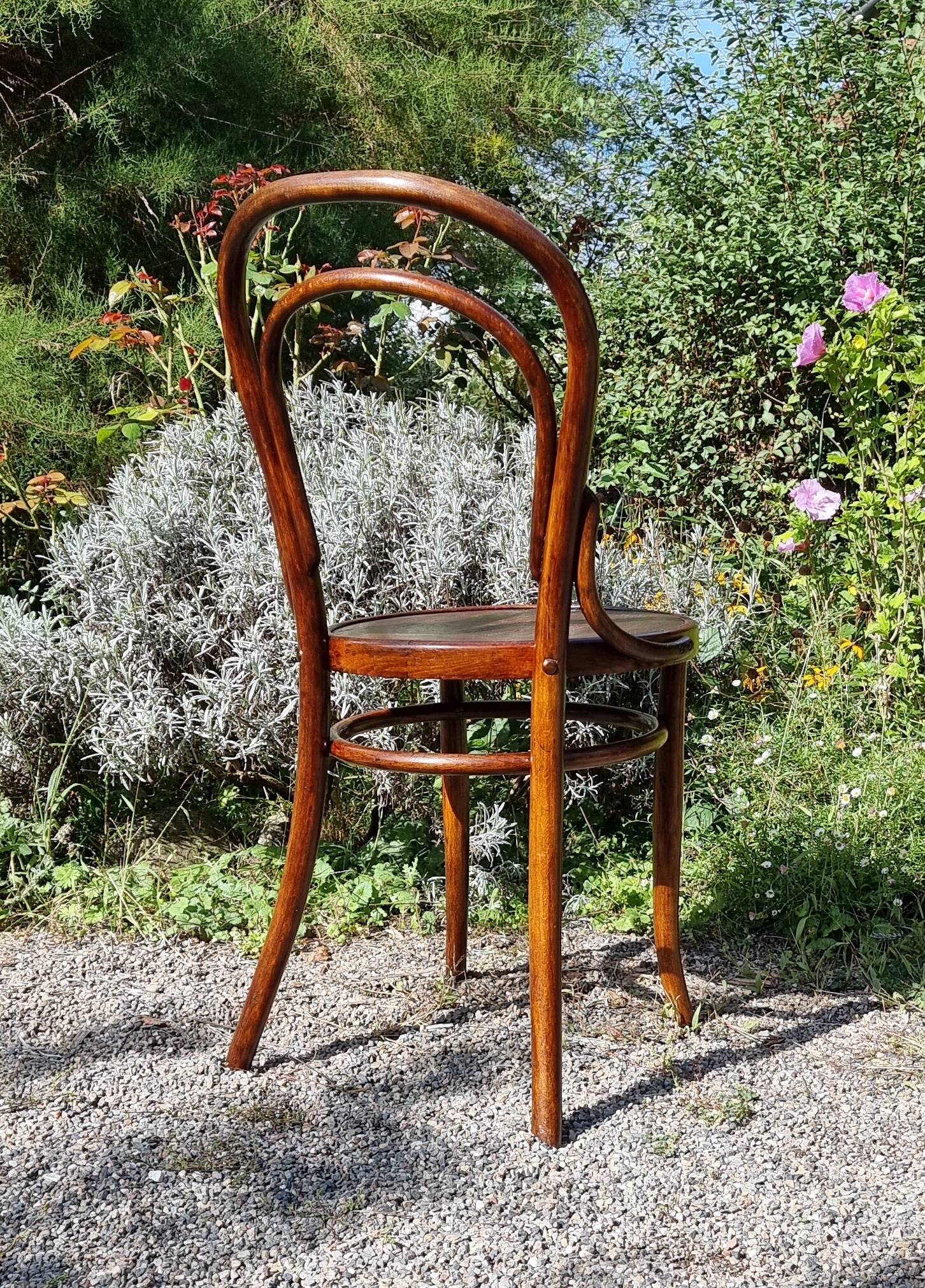 Bistro chair n°14 early 20th century