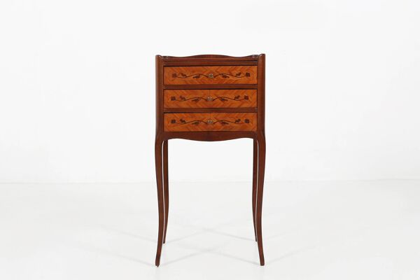 Table de chevet ou petite armoire de style Napoléon III, France, XXe siècle