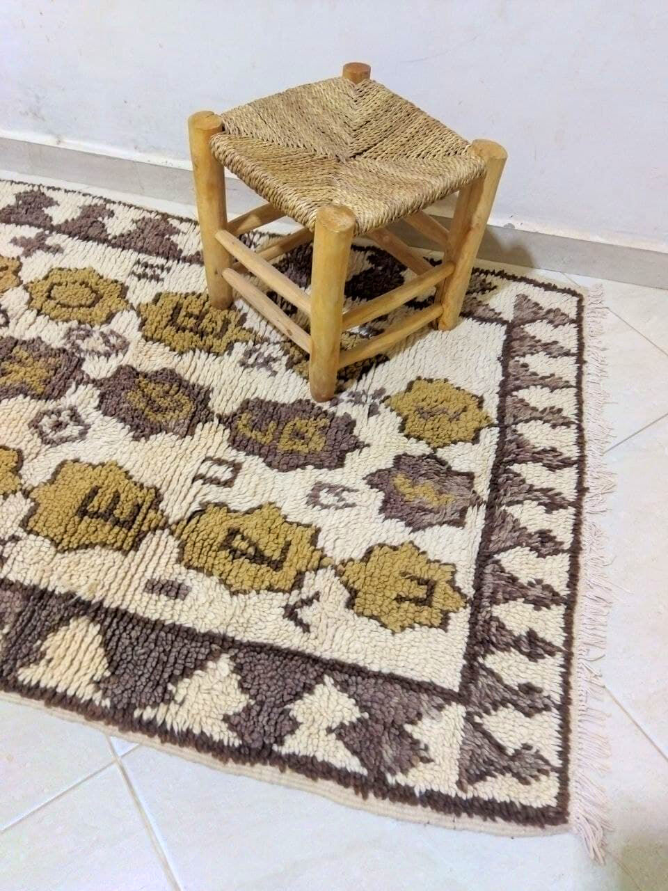 Moroccan berber carpet 134x90cm