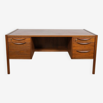 Mid-Century Walnut Desk by Jens Risom for Jens Risom Design, 1960s