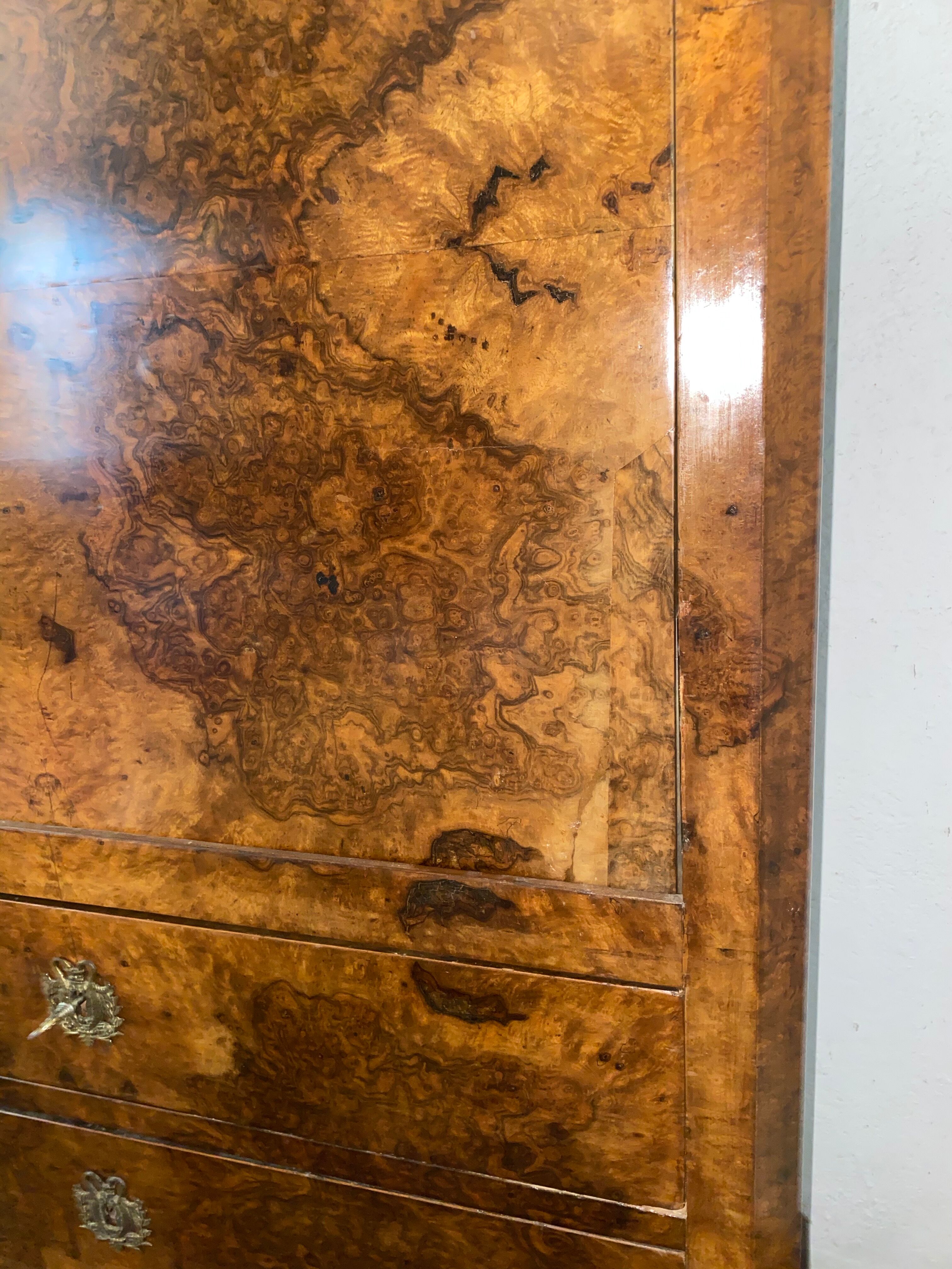 Secretary Louis Philippe in walnut bramble and marble tray
