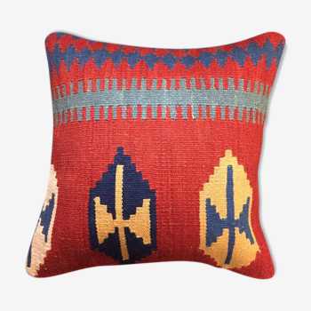 Cushion Kilim craft of Iranian origin