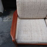 Danish teak sofa from the 1960s edited by Dyrlund