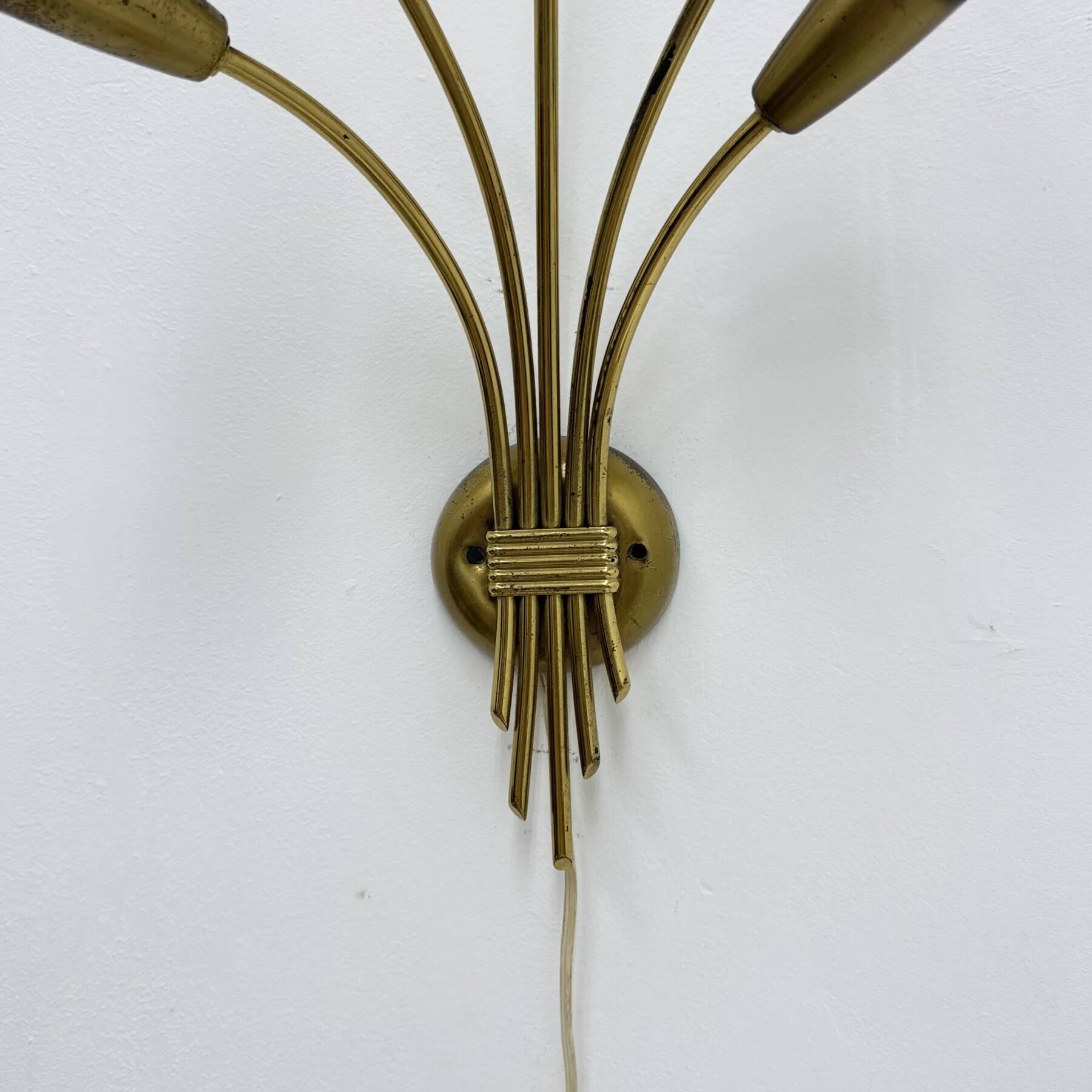 Mid-century brass wall light sconce, 1950s