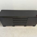 Buffet laqué noir et laiton, 1970s