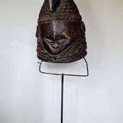Hemba Helmet, Suku