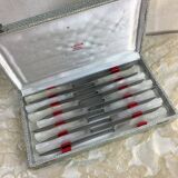 Box of 12 vintage knives