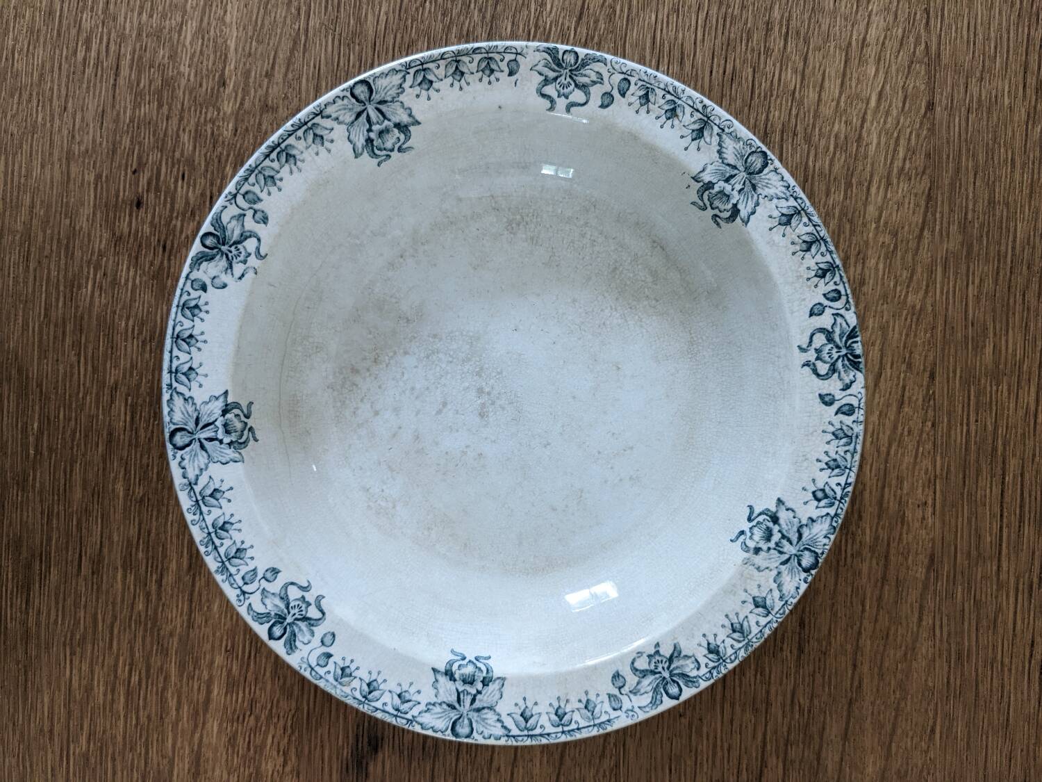 Saint Amand Orchids serving dish