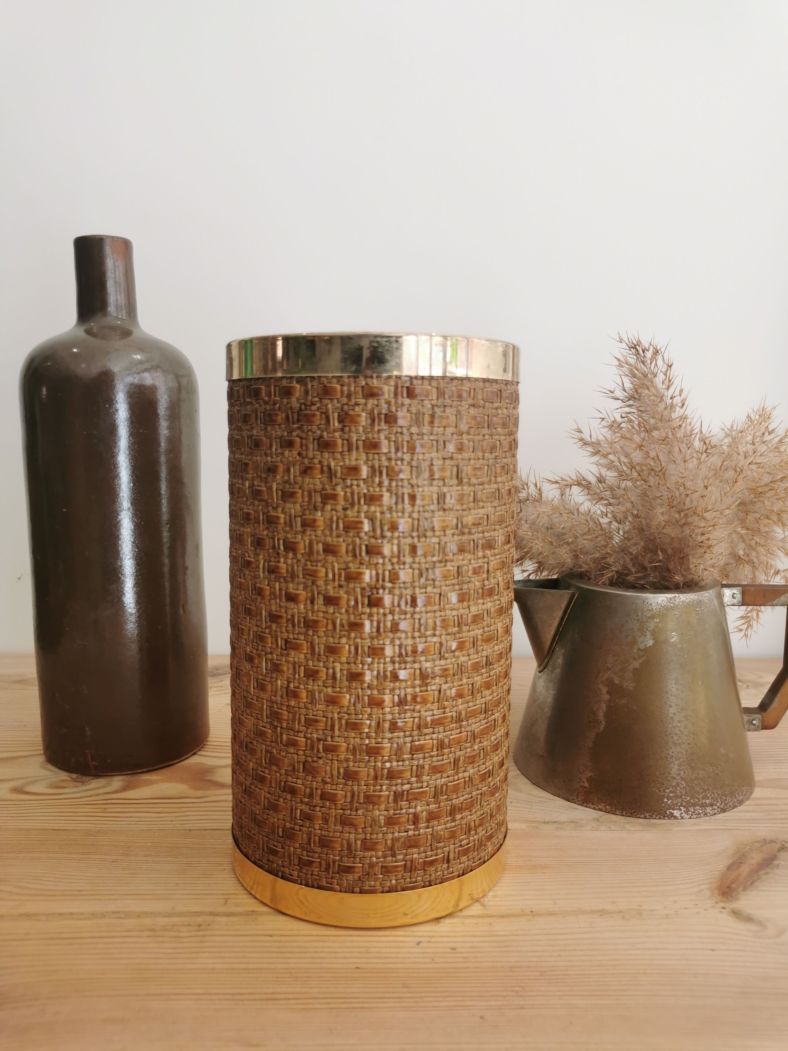 Vintage bottle refresher