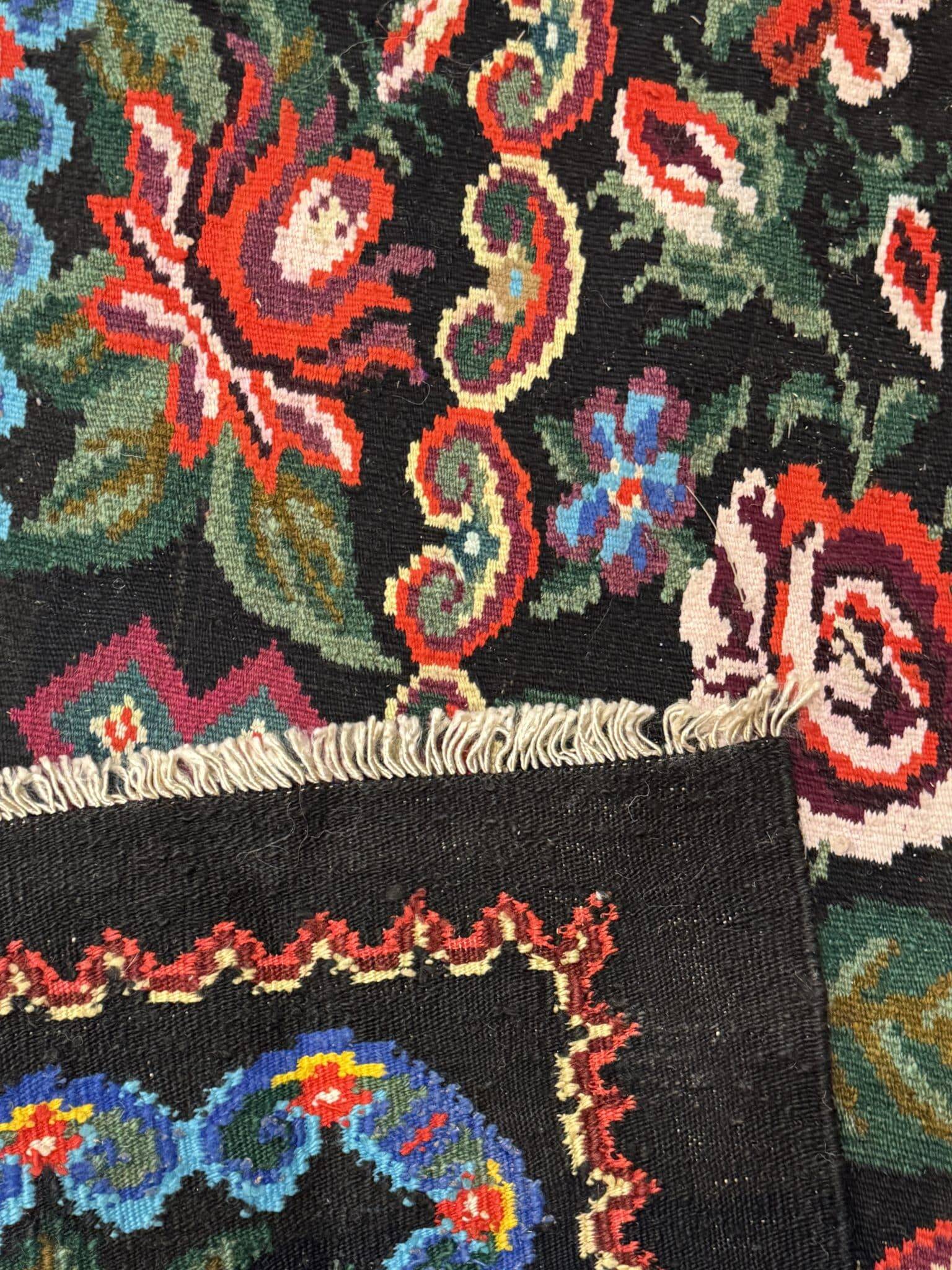 Moldovan handwoven kilim rug 240 x 220 cm