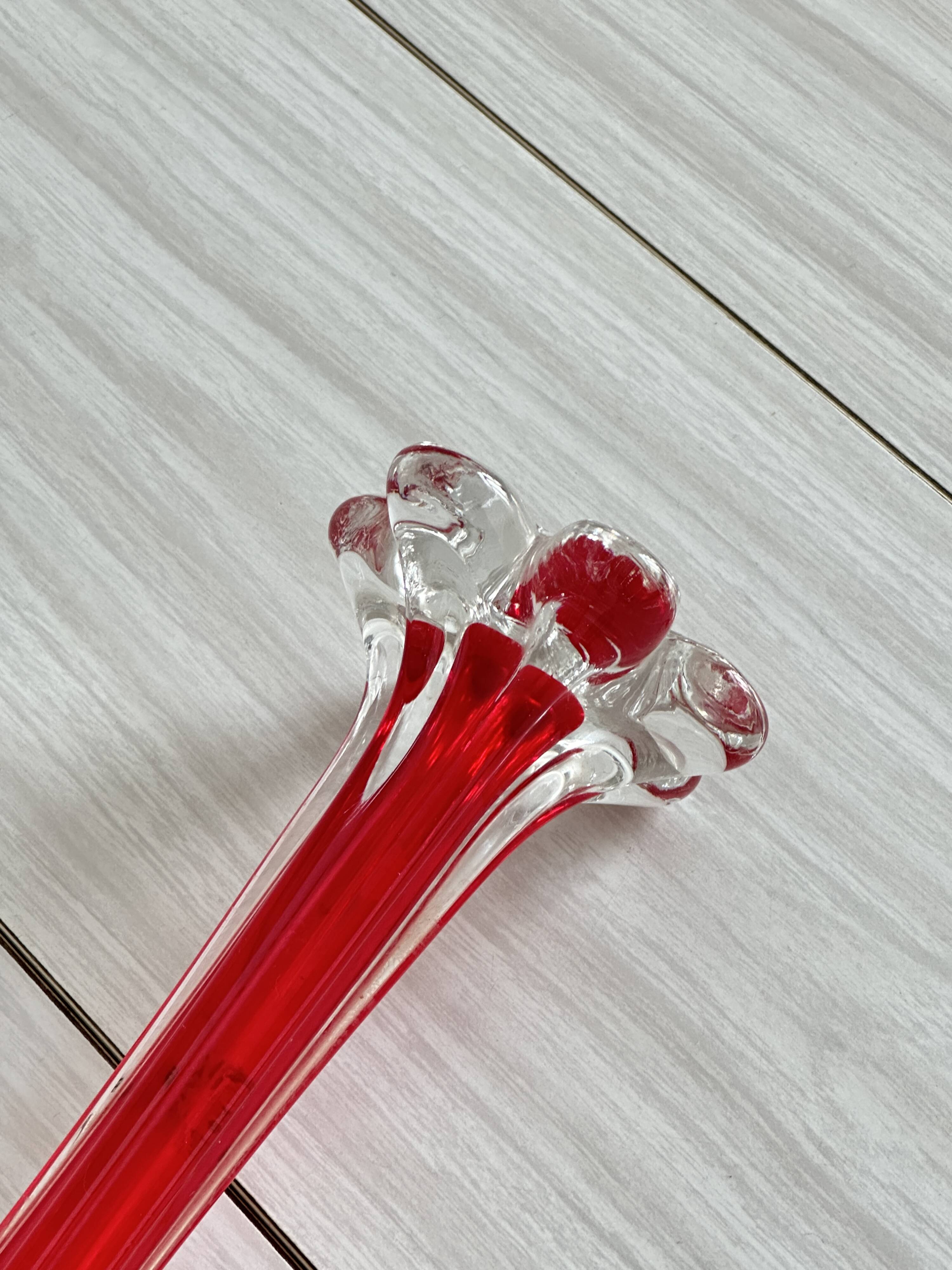 Red glass soliflore vase.