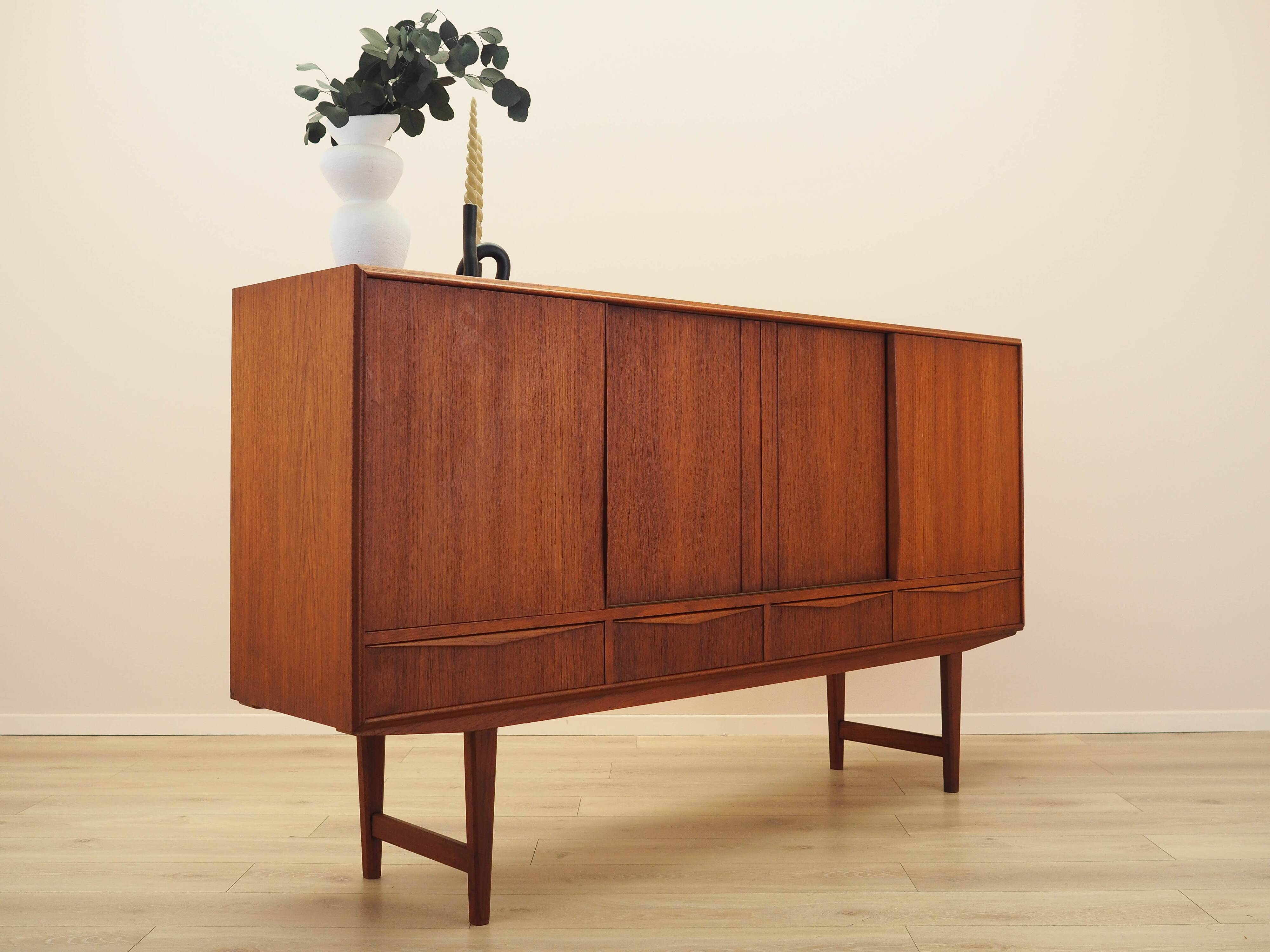 Teak highboard, Danish design, 1960s, designer: E.W. Bach