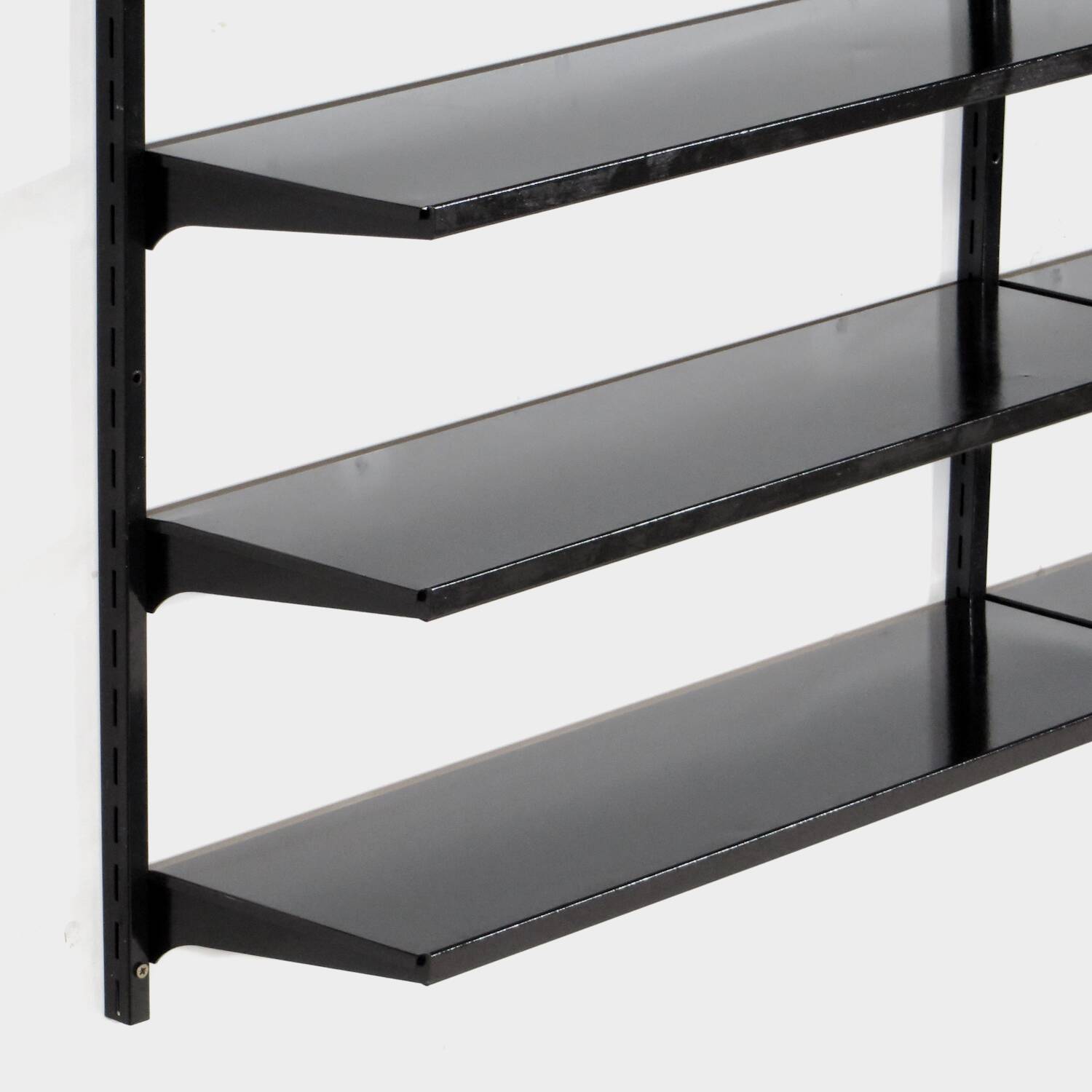 Système d'éléments muraux vintage en métal anthracite du milieu du siècle, années 1960