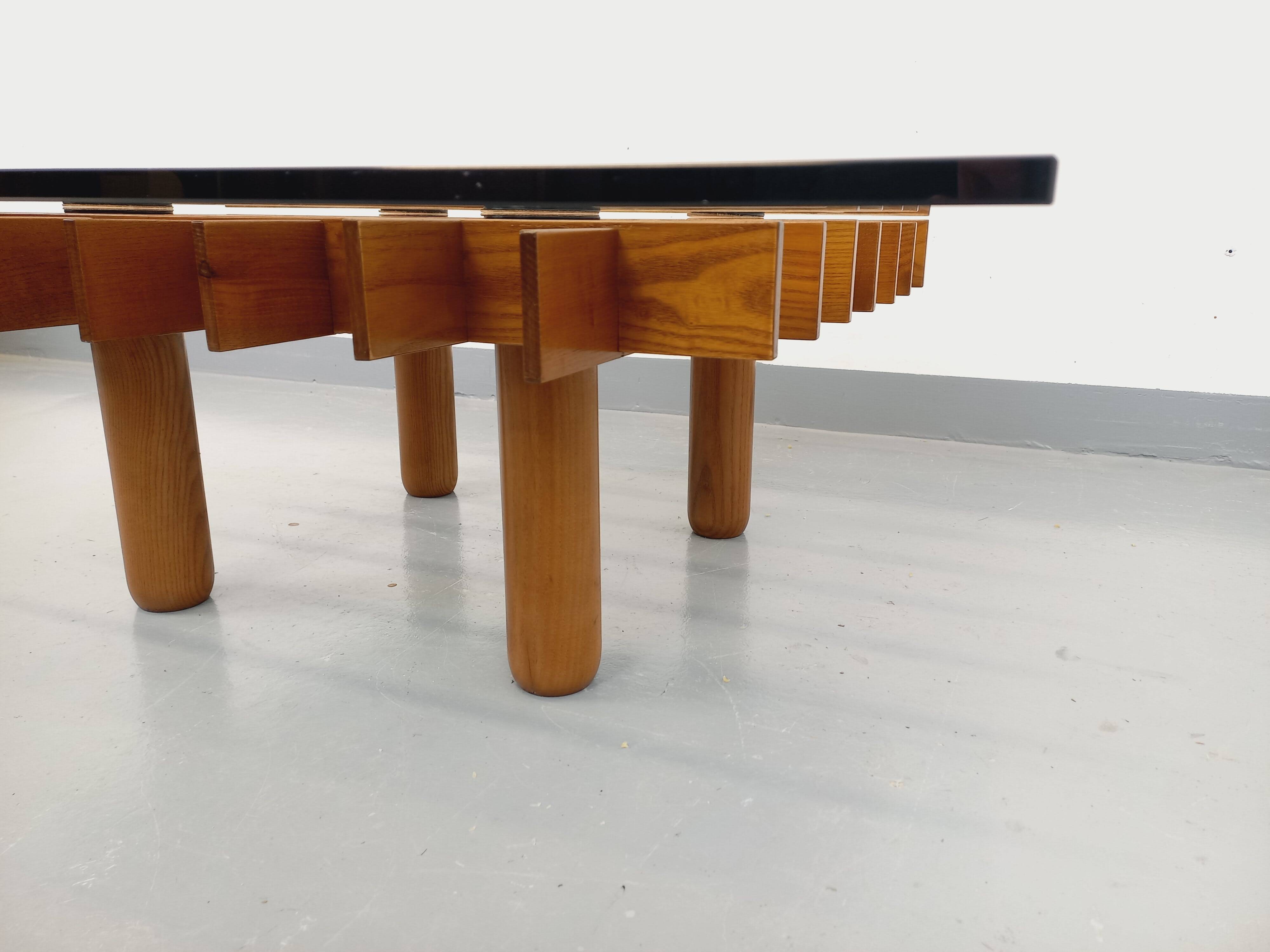 Vintage Italian square coffee table Kyoto by Gianfranco Frattini for Knoll
