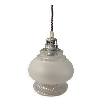 Lampe baladeuse / suspension verre opalescent blanc.style art deco
