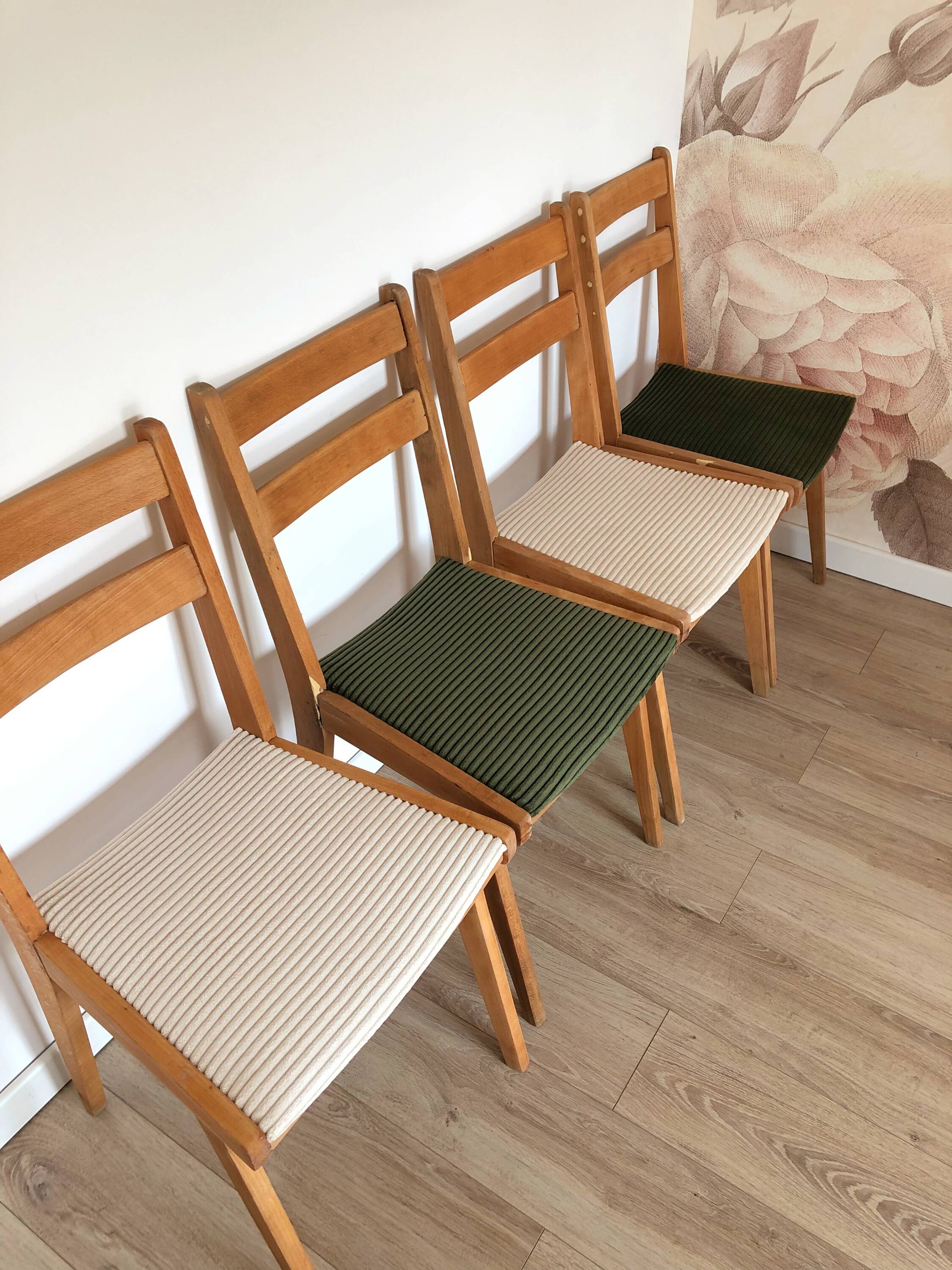 Set of 4 dining room chairs, 50s/60s