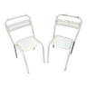 2 chaises Tolix T2 Xavier Pauchard French bistrot chairs Paris Terrasse jardin 50s