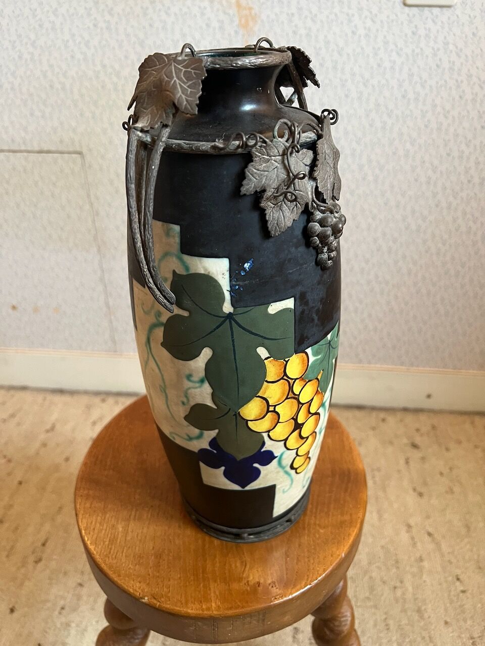 Art deco vase signed d'argyl - ceramic and metal mount - 35 cm