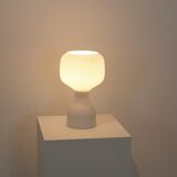 Lampe de table Philips en verre opalin blanc