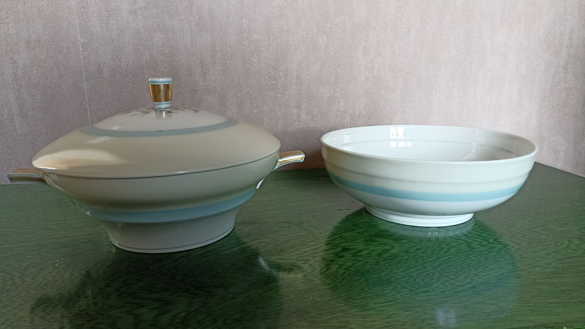 Salad bowl and vegetable Robert Haviland & Le Tanneur