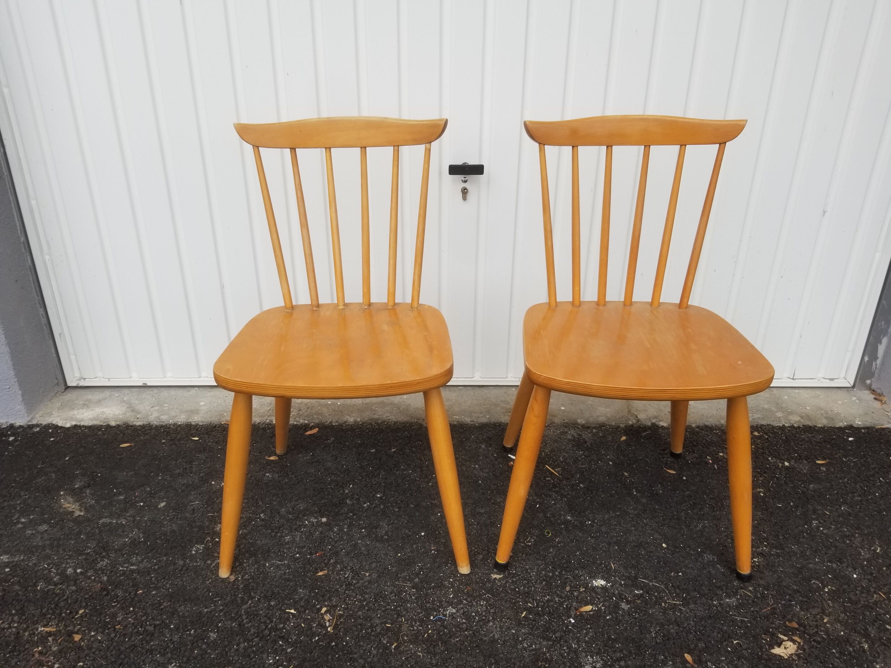 Pair of vintage Scandinavian chairs in solid beech
