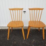 Pair of vintage Scandinavian chairs in solid beech