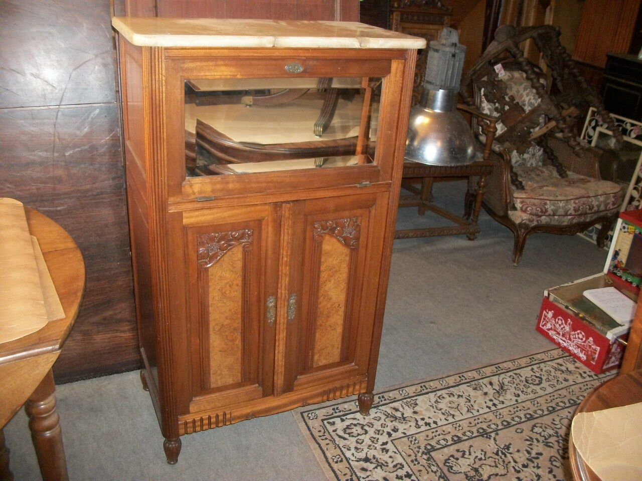 Art Deco bar furniture