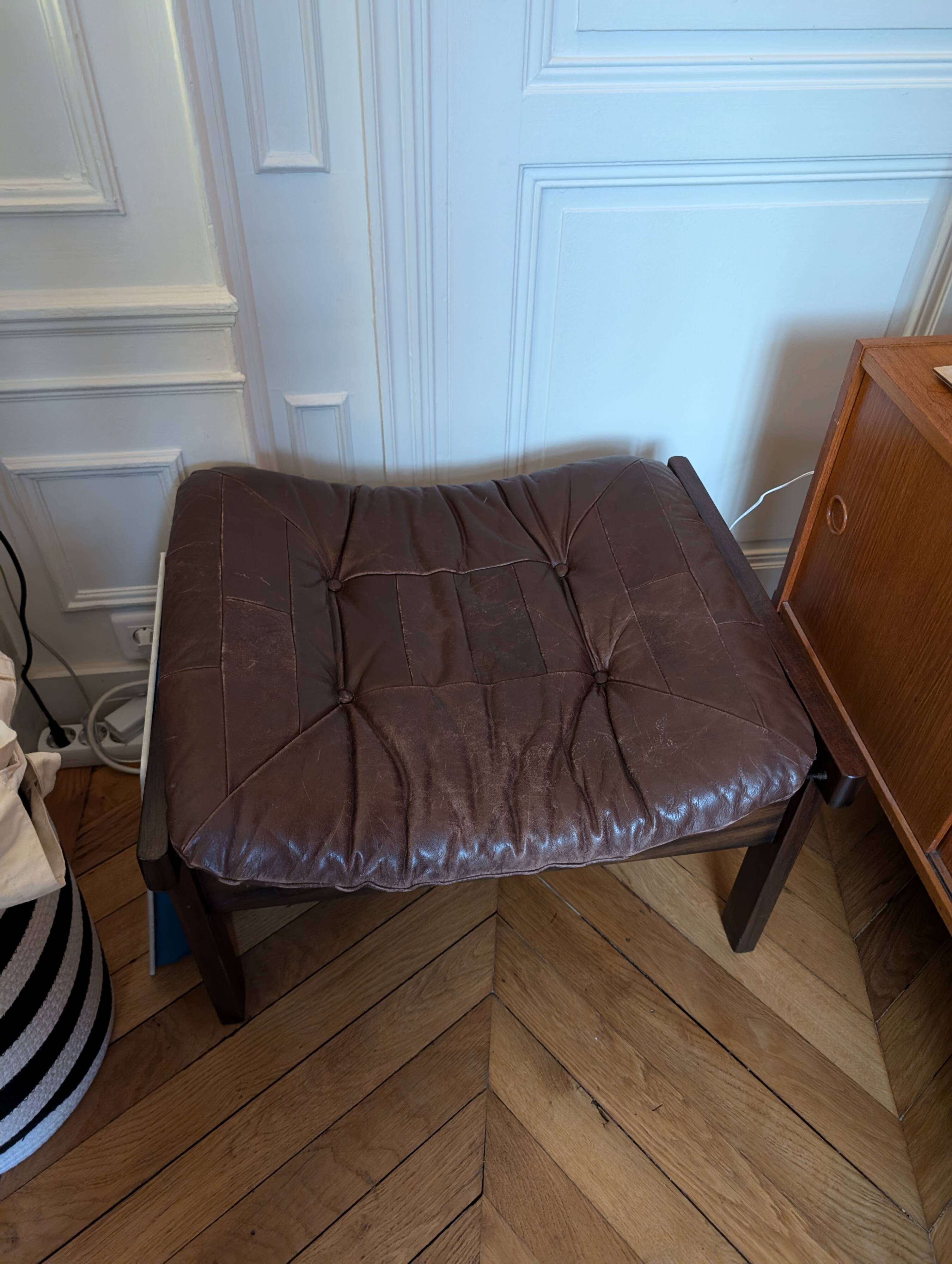 2 Hunter armchairs and 1 footstool by Torbjørn Afdal for Bruksbo