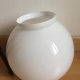 Spherical globe in white opaline