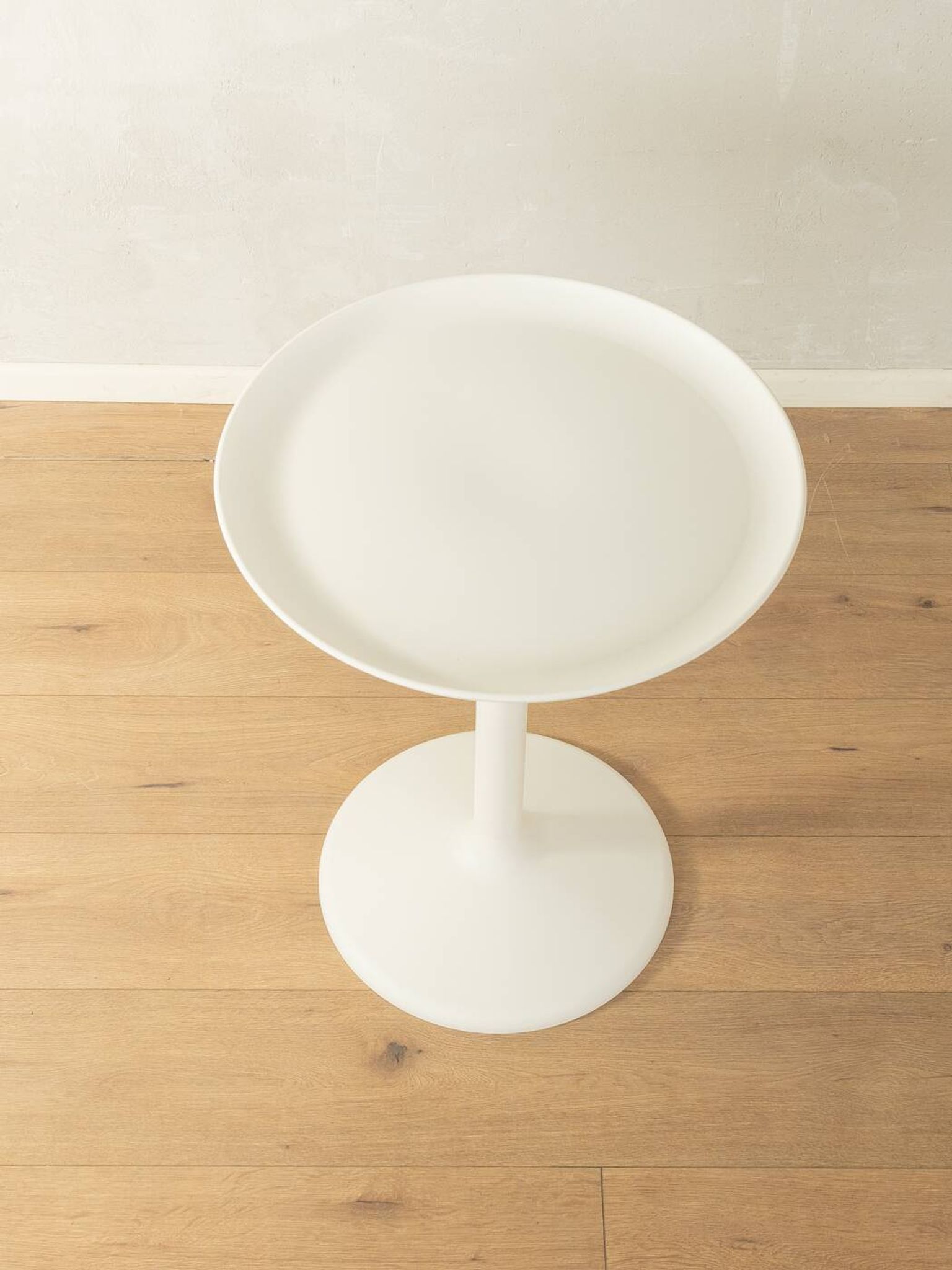 Table d'appoint sändskar de la collection ikea ps par thomas sandell